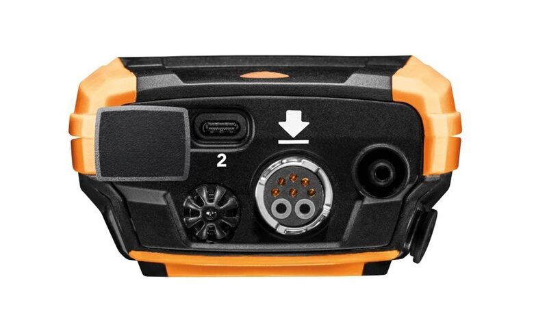 Testo 300 Longlife flue gas analyzer O2, CO and NO set 0564 3004